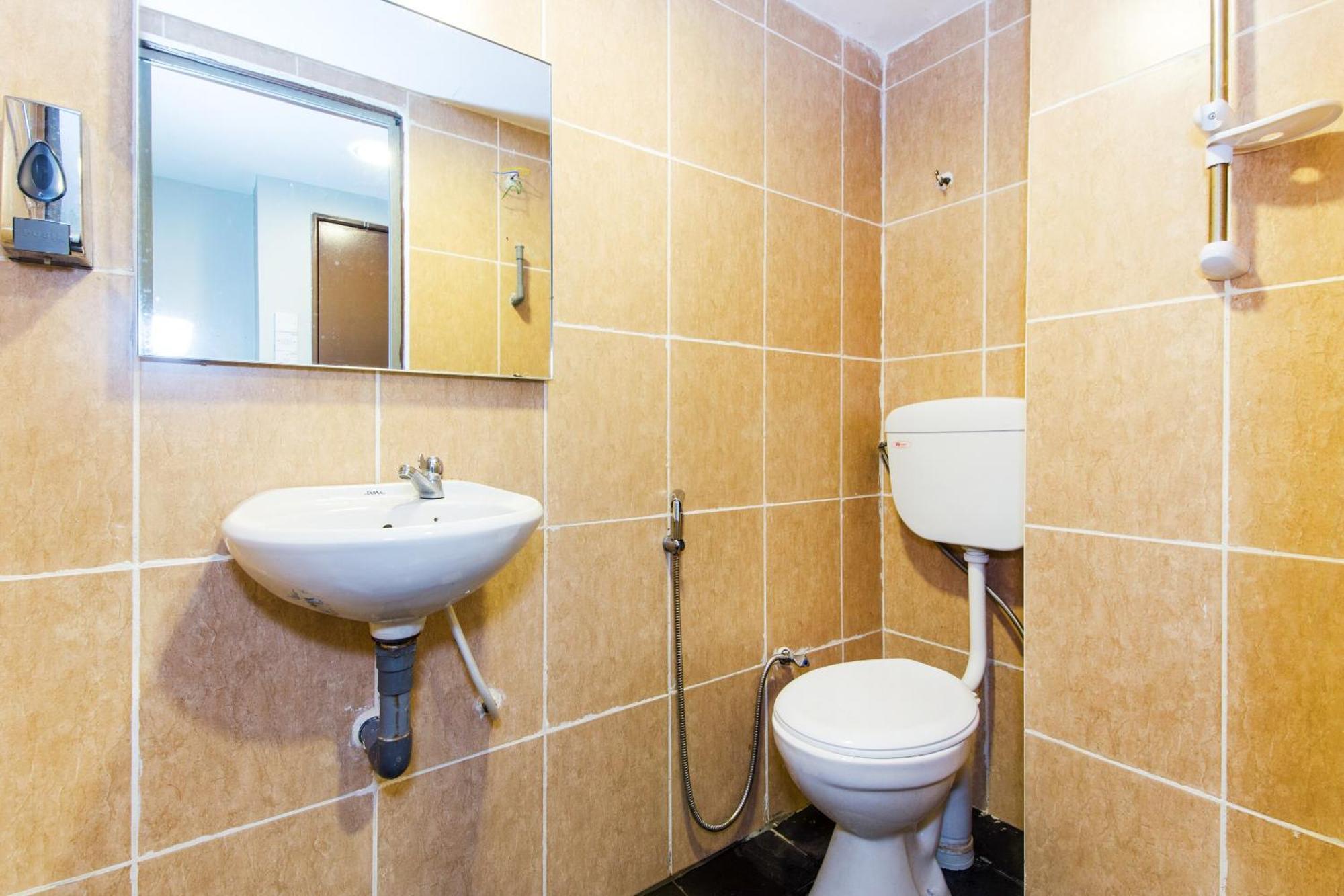 Oyo 90693 Sri Rampai Hotel كوالالمبور المظهر الخارجي الصورة