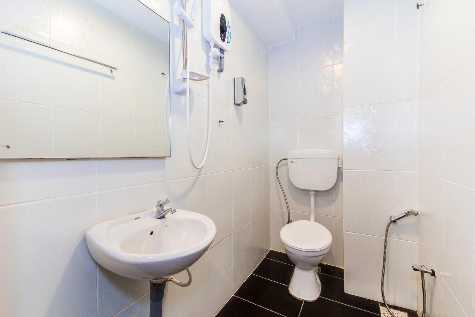 Oyo 90693 Sri Rampai Hotel كوالالمبور المظهر الخارجي الصورة